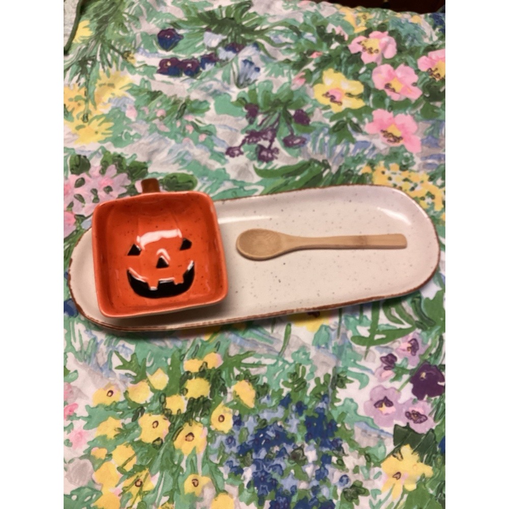 Festive Ceramic Halloween Jack O Lantern Bowl & Elongated Tray serving set